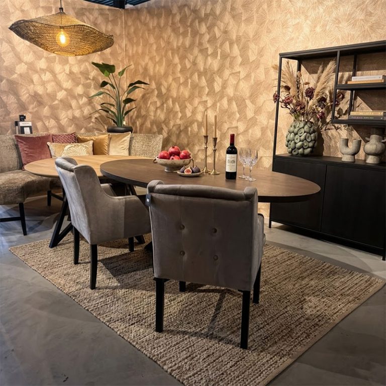 Eiken ovale tafel Sjors
