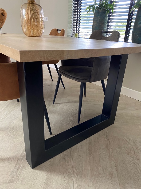 Eiken tafel Karin - Afbeelding 4